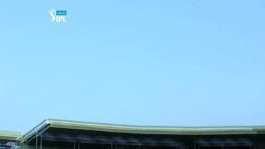 M37: MI vs SRH – Yuvraj Singh Six