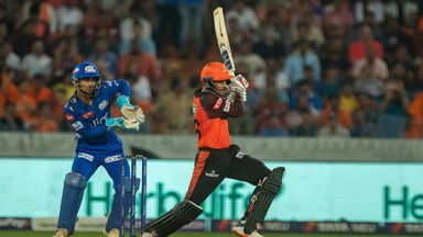 Mayank Agarwal's composed 48(41)