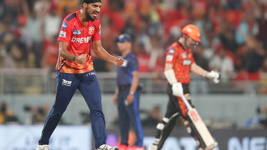 Double Delight: Splendid catch & Superb bowling ft. Dhawan & Arshdeep