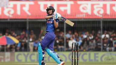 22 runs in 1 over: Gill goes big