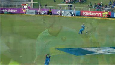 M8: AA vs TTN – Guptill c Behardien b Mbhalati