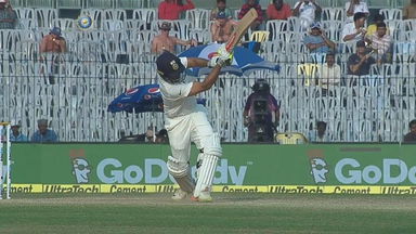 IND vs ENG 2016 - 5th Test day 4 : Karun Nair Six