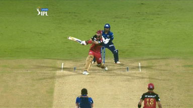 M01: MI vs RCB – Super Sixes