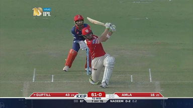 M36: KXIP vs DD –  Martin Guptill Six