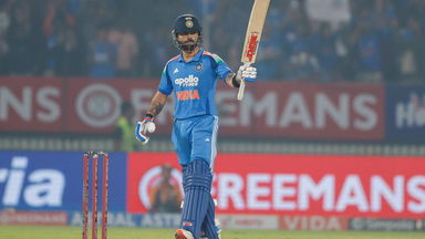 Virat Kohli continues sublime form with classy 93(91)