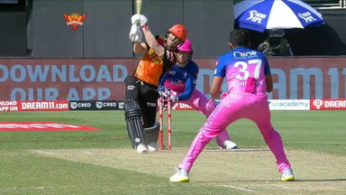 M26: SRH vs RR – David Warner Six