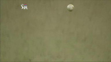 M60: KKR vs RCB – Ravi Rampaul Wicket