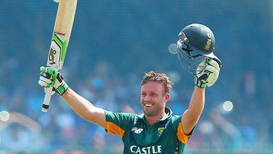 1ST ODI: IND vs SA  –    AB de Villiers 104*