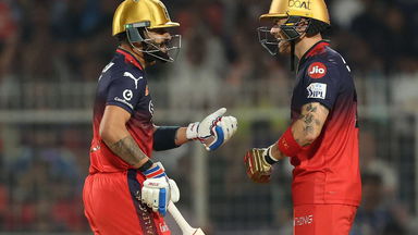 4,6,4,4: Salt, Kohli get RCB off to flier