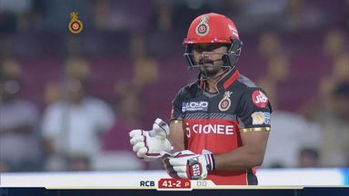 M5: RCB vs DD – Kedar Jadhav 69