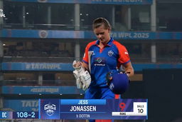Wicket: Match 17, Gujarat Giants vs Delhi Capitals, WPL 2025: Jess Jonassen Wicket
