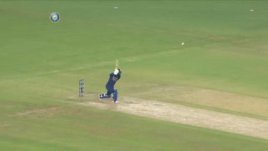 6,4,4 - Ishan Kishan tonks Tom Curran