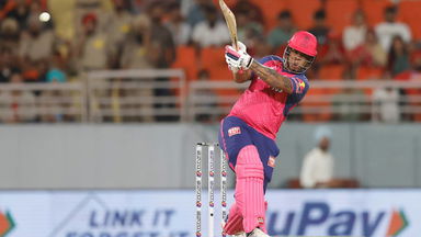 Brilliant Hetmyer's finishing act of 27*(10) takes RR home