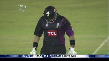 Q4: SRH vs FW – Misbah-ul-Haq Six