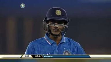 2ND T20I: IND vs SA – Axar Patel Wicket