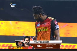 M09: MI vs SRH  –  Vijay Shankar Wicket