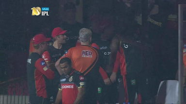 M29: RCB vs SRH – Match Suspended due to rain