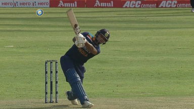 6,6 - Rishabh Pant goes after Ben Stokes