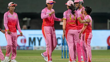 Mix-up in the middle: Harmanpreet Kaur gets run out