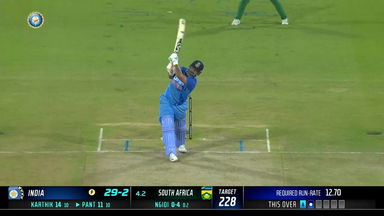 IND vs SA 2022, 3RD T20I: Rishabh Pant  Six