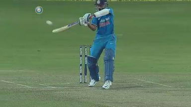 IND vs NZ 2016, 4th ODI: Ajinkya Rahane  Six