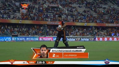 M30: SRH vs DC – Bhuvneshwar Kumar Wicket