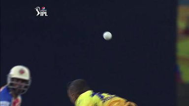 M42: CSK vs RCB – Chris Gayle Six