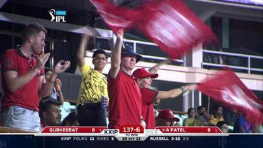 M32: KKR vs KXIP – Axar Patel Six