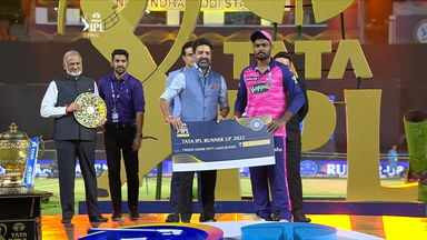 Consistent Rajasthan Royals receive runners-up trophy