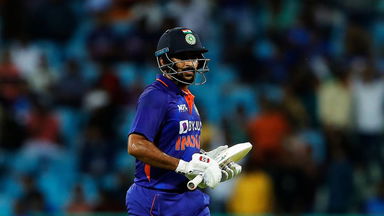 4,4,4 - Shardul smashes Rabada