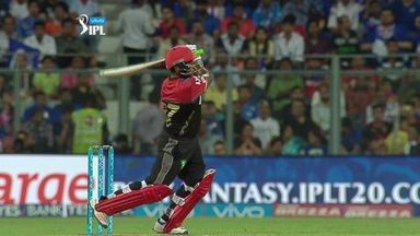 M14: MI vs RCB – Sarfaraz Khan Six