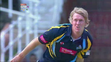 M17: CSK vs YOR – du Plessis c Azeem Rafiq b Patterson