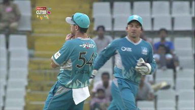CLT20 2013 M6: TTN vs BRI   –   Match Antics