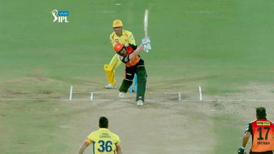 M20: SRH vs CSK –  Kane Williamson Six