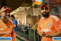 Mohd. Shami turns anchor to interview Paras Mhambrey