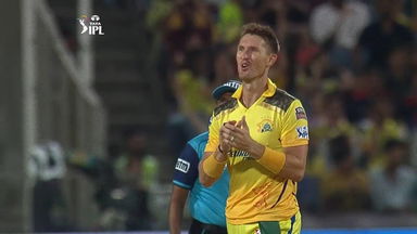 M49: RCB vs CSK – Fall of Wickets