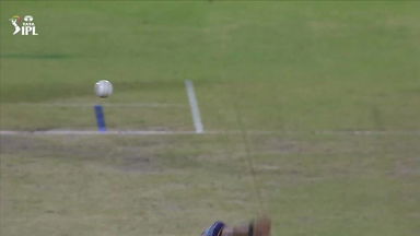 IPL 2026 M06: KKR vs SRH - Travis Head Six