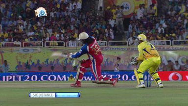 M42: CSK vs RCB – Chris Gayle Six