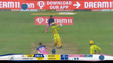 M04: RR vs CSK – MS Dhoni Six