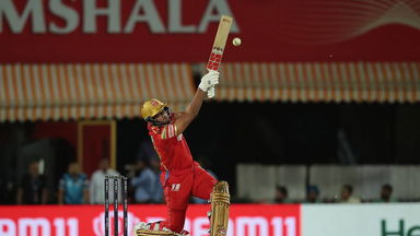 Shahrukh Khan bludgeons 41*(23) to provide late surge