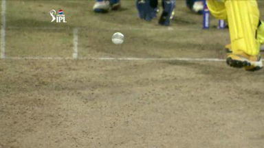 M5: CSK vs MI – Dwayne Bravo Wicket