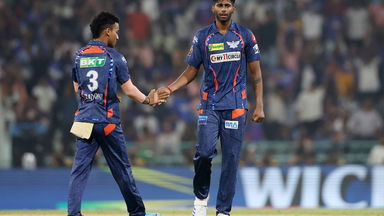 6 & OUT! Mayank Yadav's brilliant reply to Prabhsimran