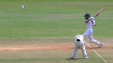 4,4,4 - Virat Kohli takes on Bess