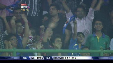 M23: RR vs MI –  Harbhajan Singh Six