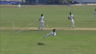 Mayank Markande’s stunning grab