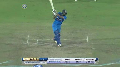 IND vs NZ 2016, 4th ODI: Axar Patel  Six