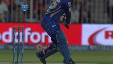 M7: RR vs KXIP –  Abhishek Nayar Six