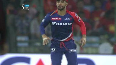 M7: DD vs KXIP – Freecharge Bolt  Moment –  JP Duminy