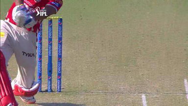 M53: KXIP vs CSK – Axar Patel Six