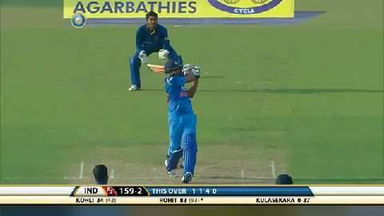 4TH ODI: IND vs SL – Rohit Sharma Six
